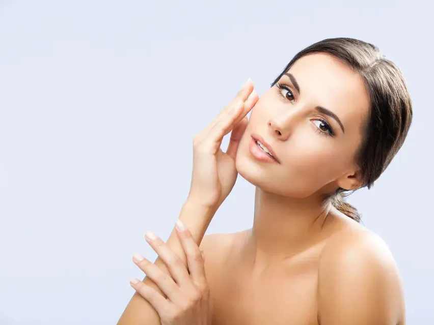 _0031_5 Beauty Hacks to Get Youthful Skin This Summer.jpg