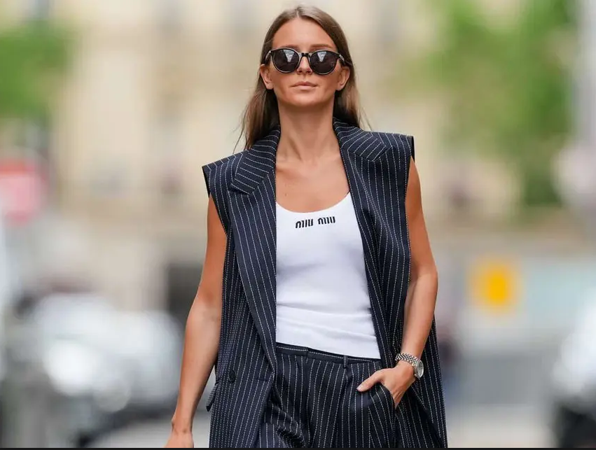 _0015_How to Rock Summer Fashion Without Overheating.jpg