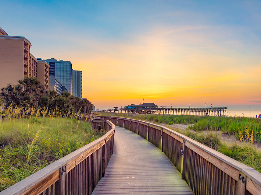 _0008_Where to Splurge and Save on Vacation